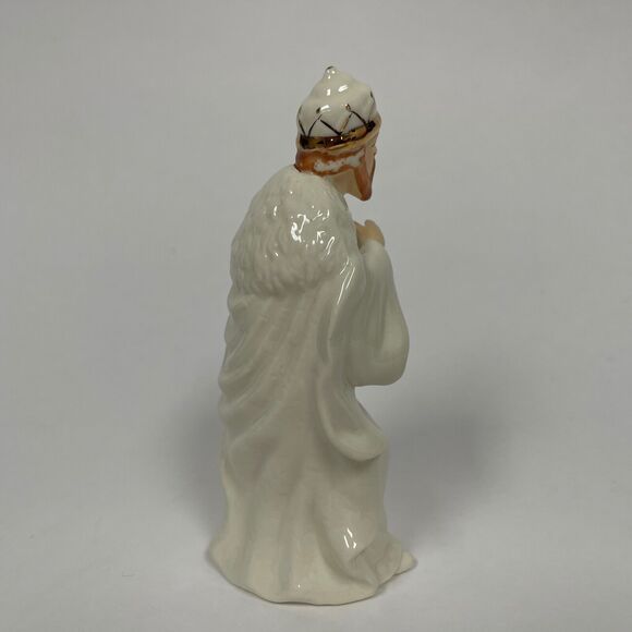 Home for the Holidays Wiseman Porcelain Nativity Replacement Figure 6 1/2" High - Picture 5 of 9